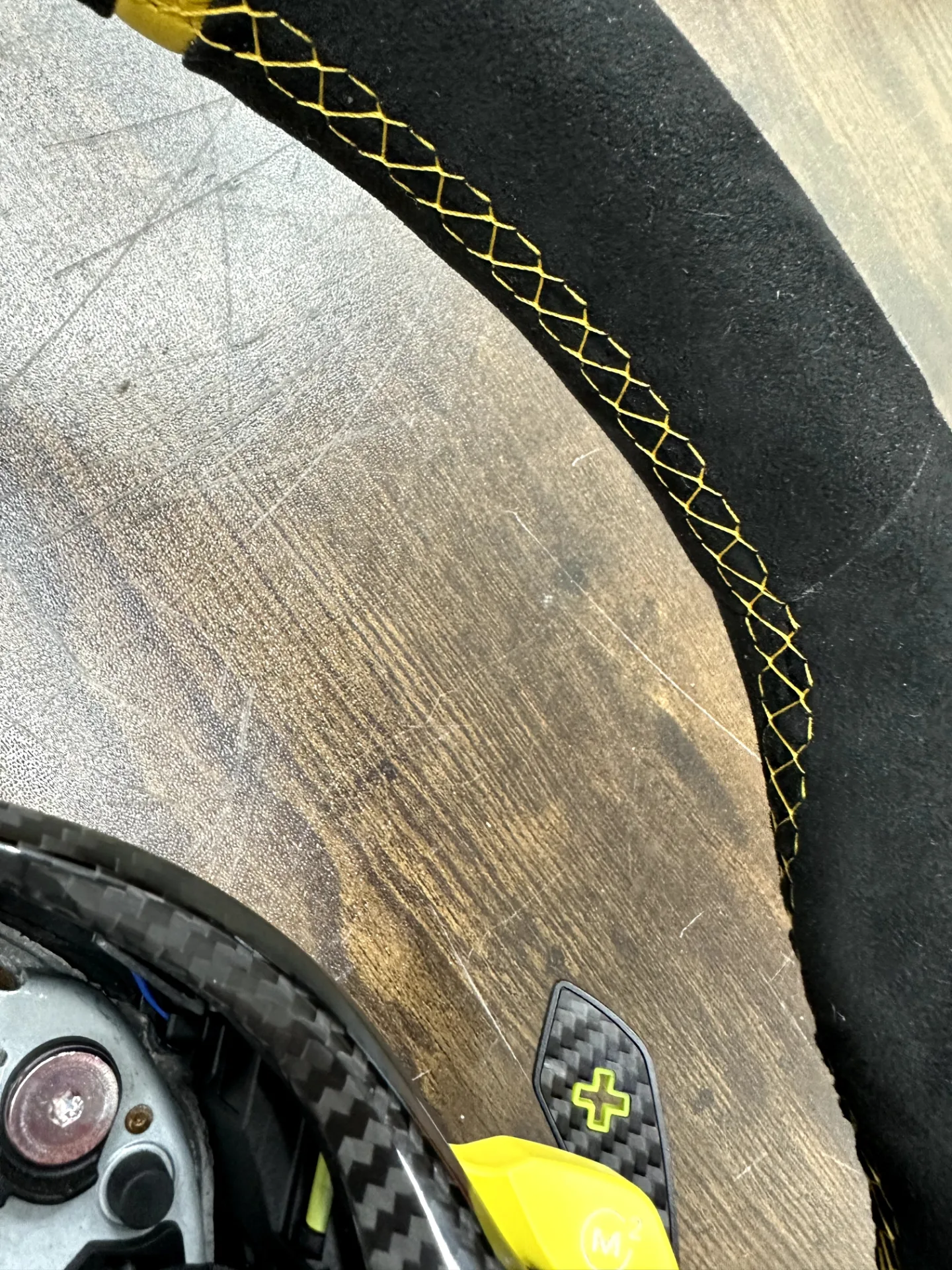 BMW M Paket Lenkrad neu beziehen AMMARO Atelier