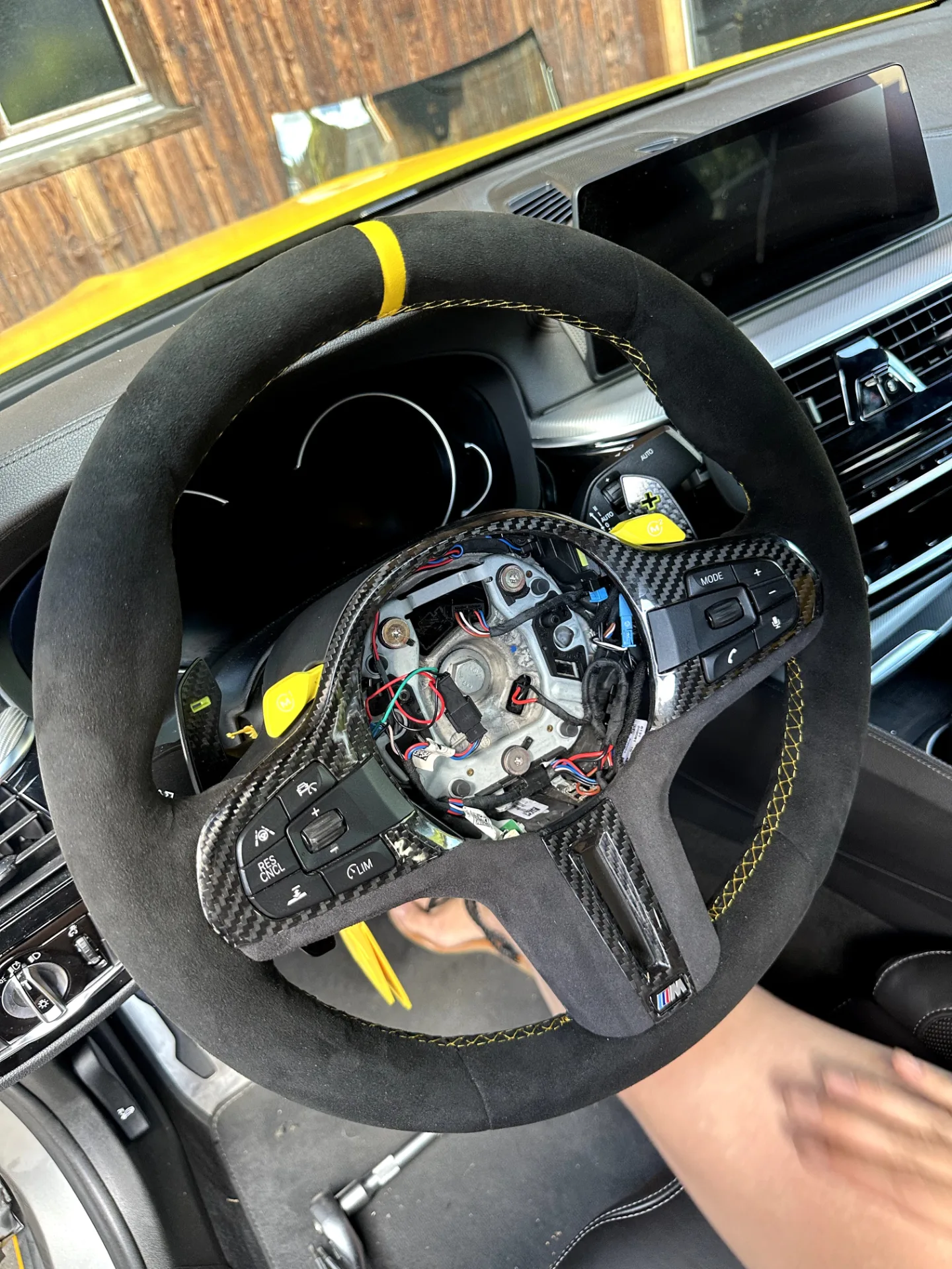 BMW M Paket Lenkrad neu beziehen AMMARO Atelier