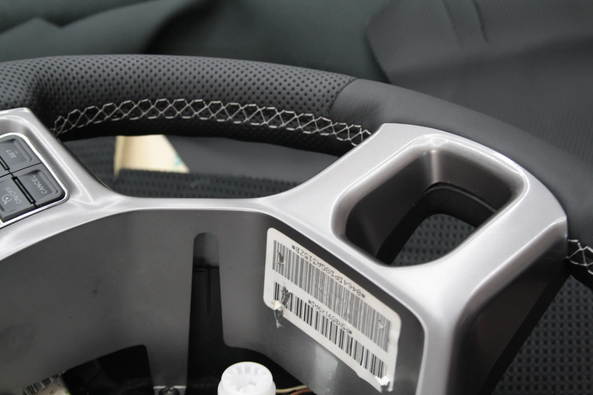 Dodge Anderes Modell Lenkrad neu beziehen AMMARO Atelier