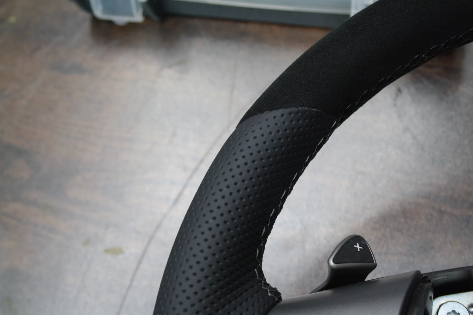 Dodge Anderes Modell Lenkrad neu beziehen AMMARO Atelier