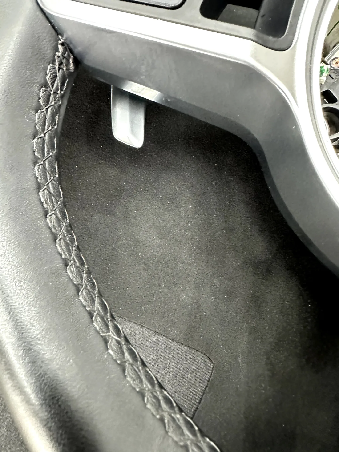 Porsche Panamera Lenkrad neu beziehen AMMARO Atelier